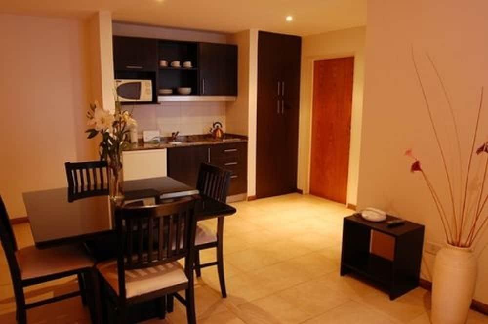 Sures Belgrano Suites Buenos Aires Bagian luar foto